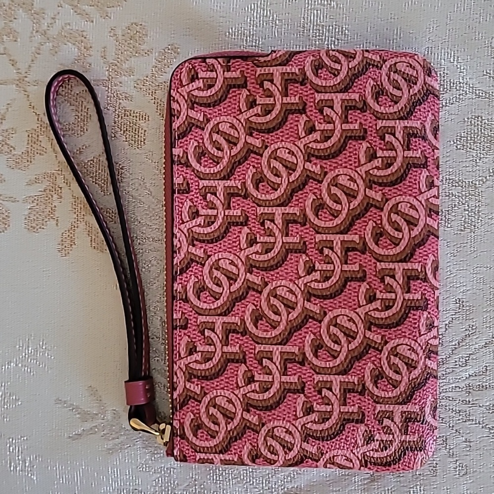 Coach Corner Zip Wristlet with Coach Monogram Print in Rogue NWOT - Picture 5 of 6